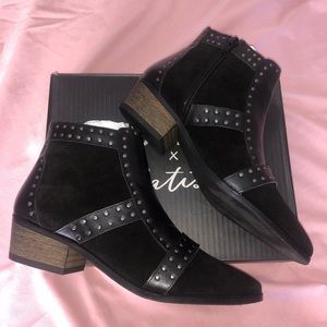 Amuse Society X Matisse Black Leather Boots